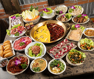 Xiao Long Kan Chinese Fondue 